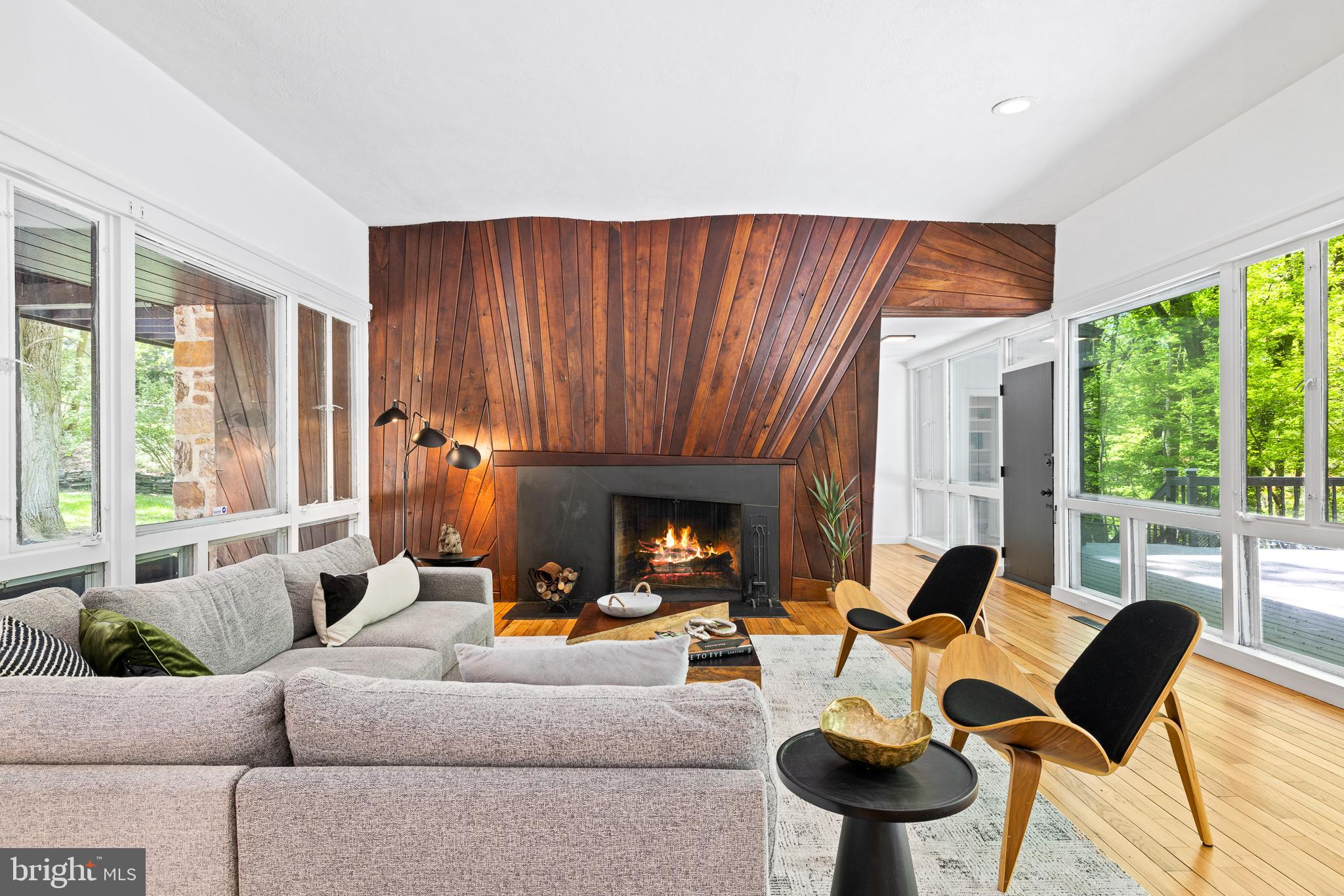 EAST FALLS - Residential