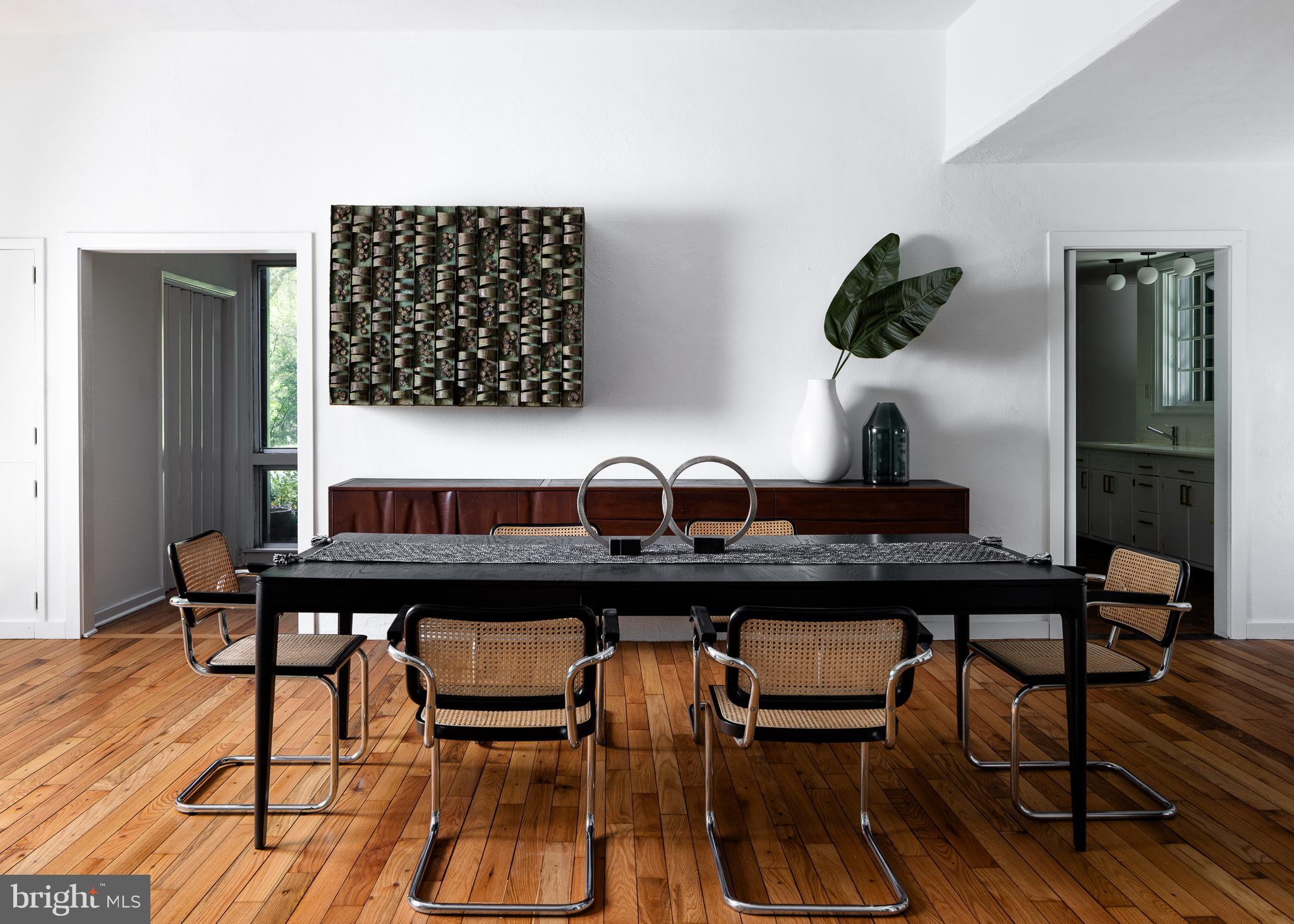 EAST FALLS - Residential