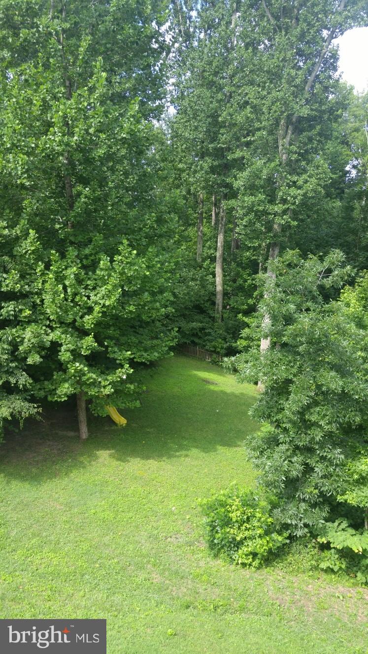 PRESIDENTIAL LAKES - Residential Lease