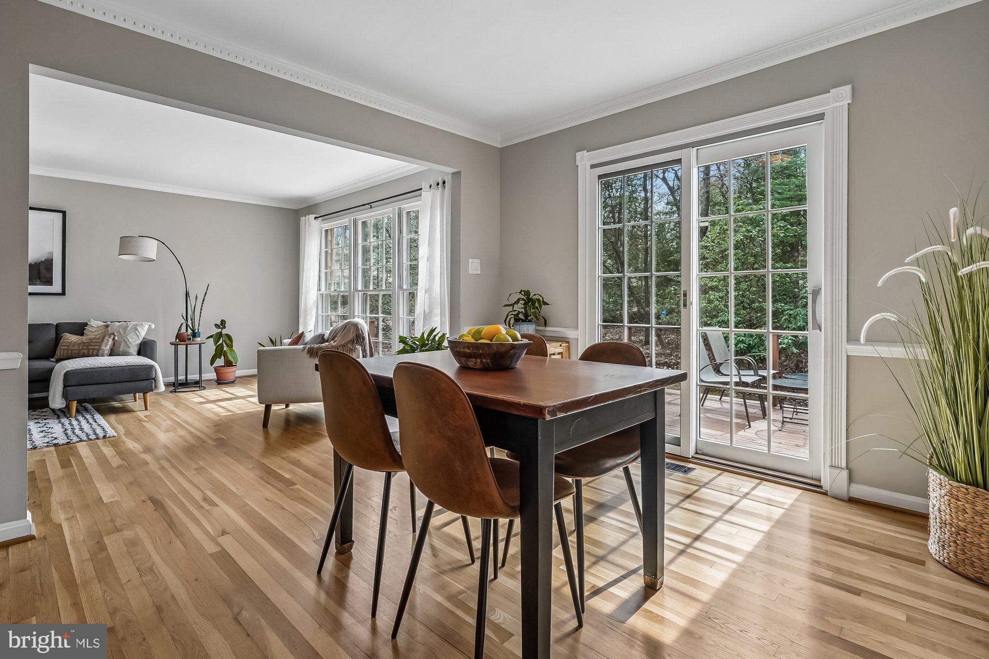 RESTON - Residential