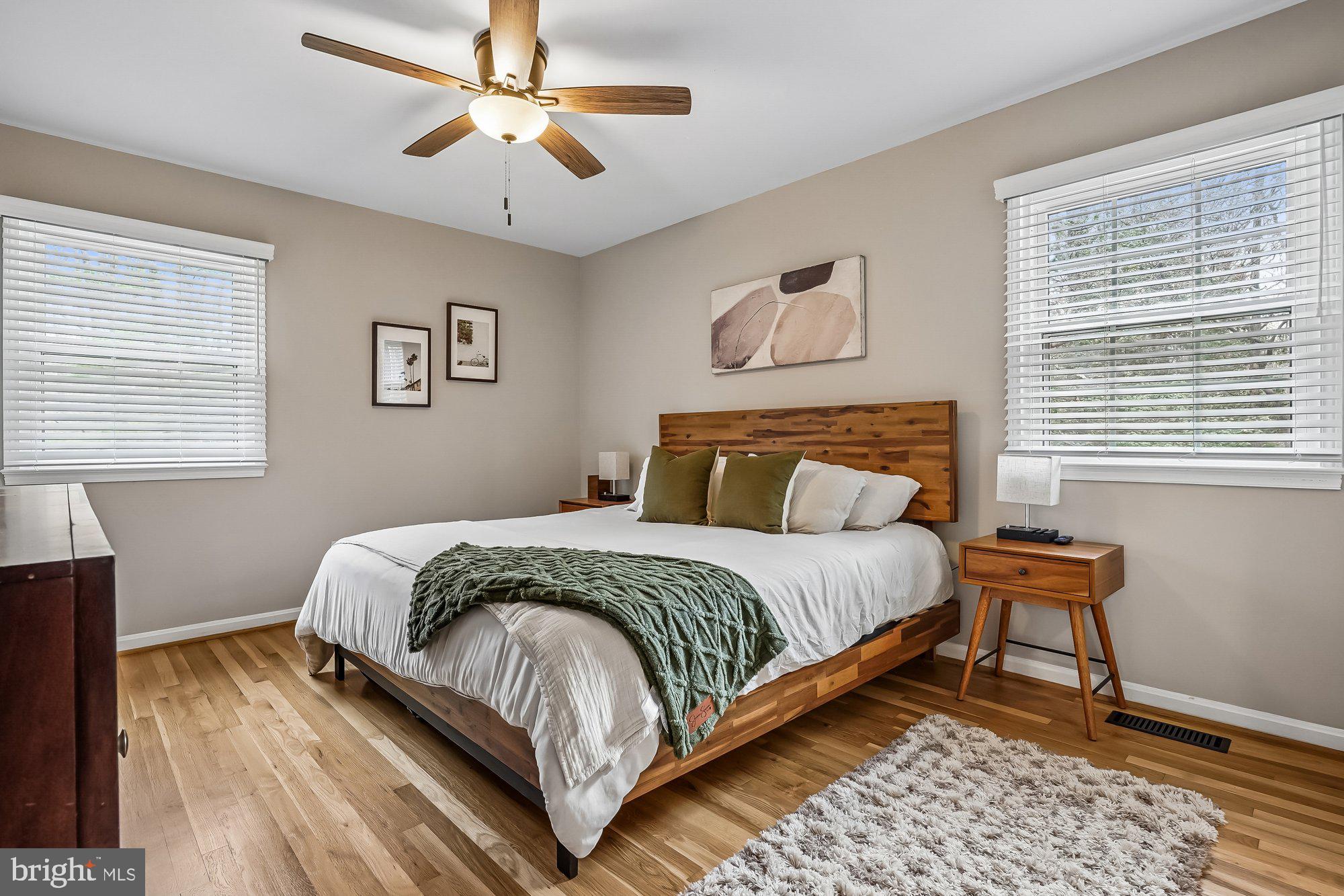 RESTON - Residential