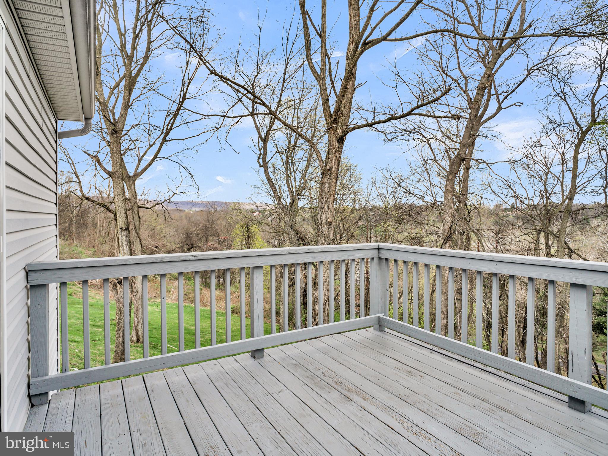 HICKORY RIDGE - Residential