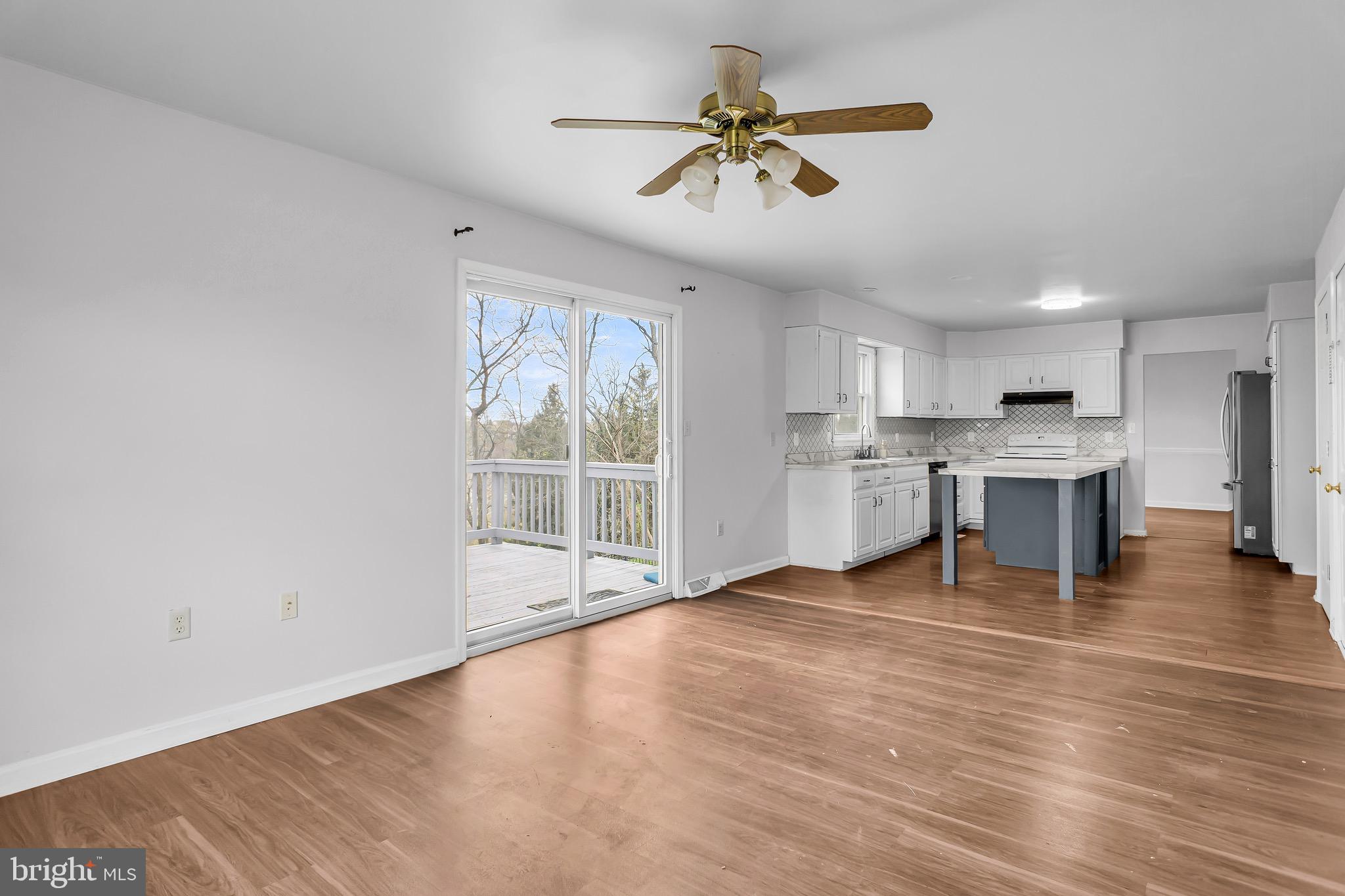 HICKORY RIDGE - Residential