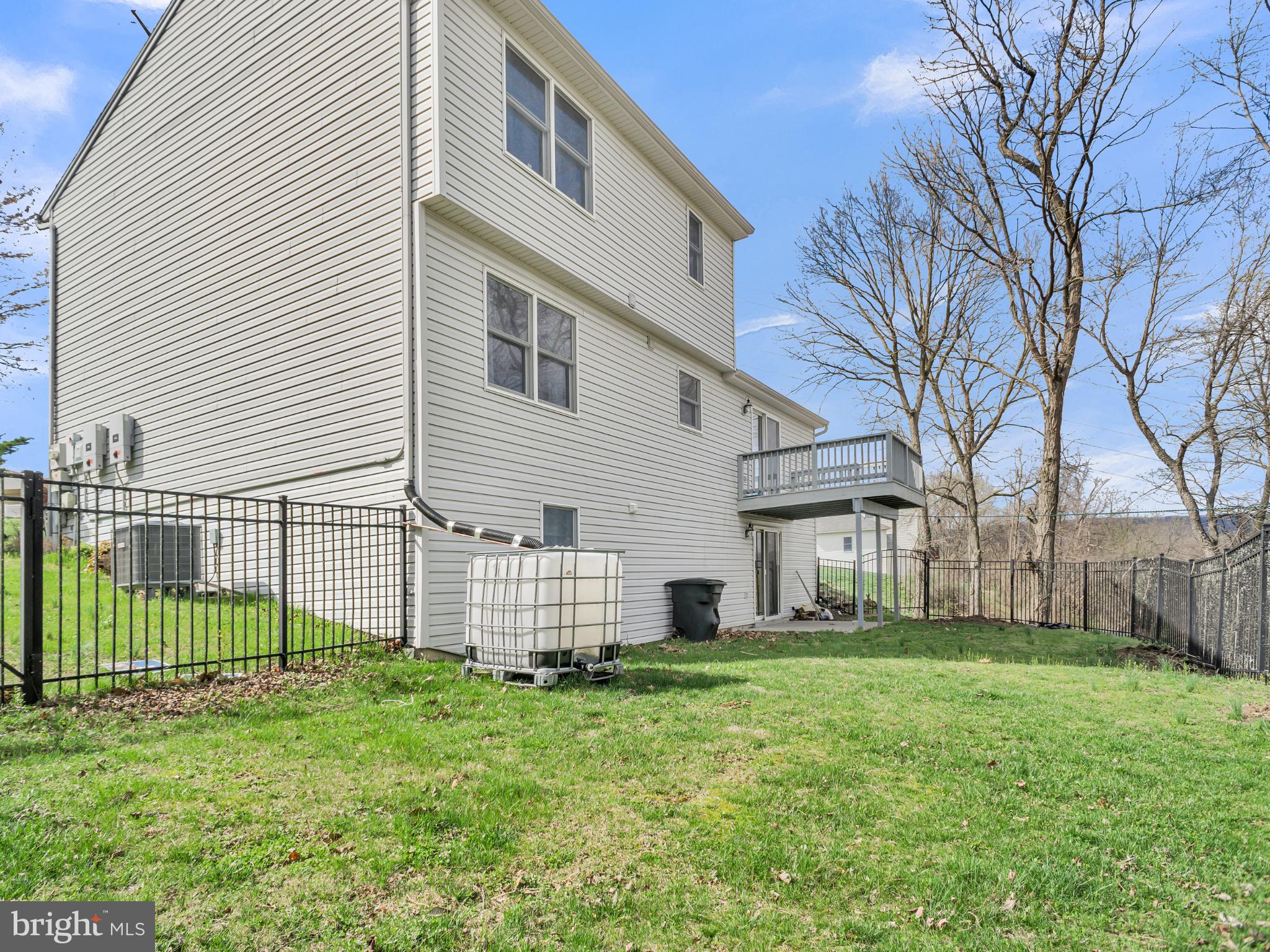 HICKORY RIDGE - Residential