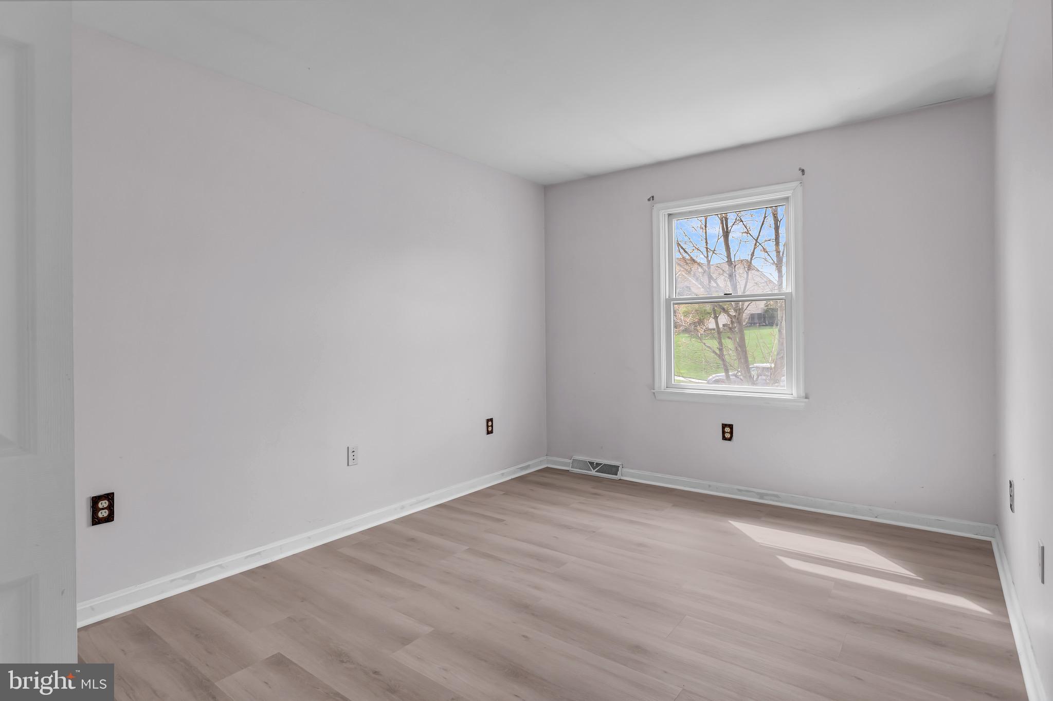 HICKORY RIDGE - Residential