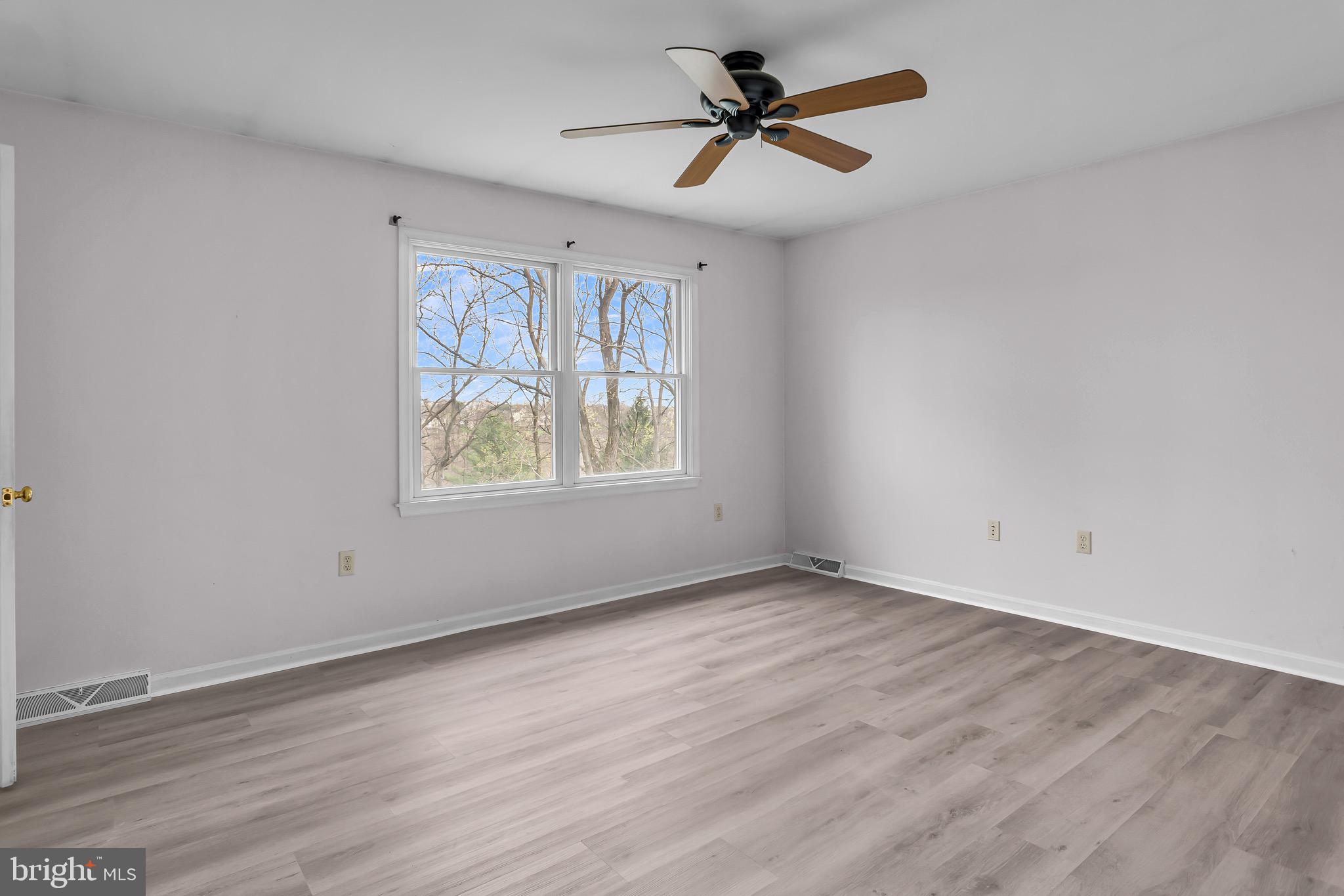HICKORY RIDGE - Residential