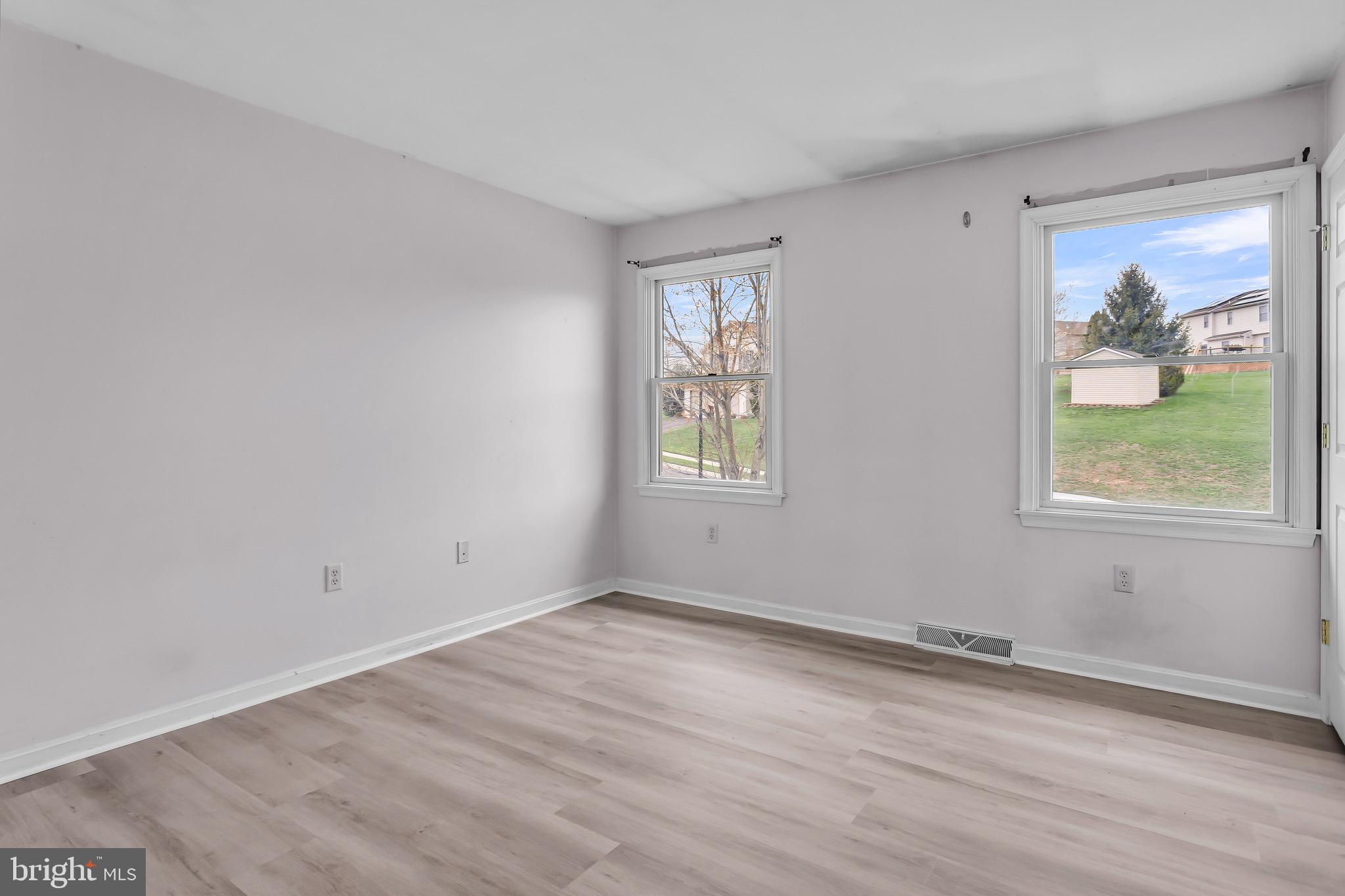 HICKORY RIDGE - Residential