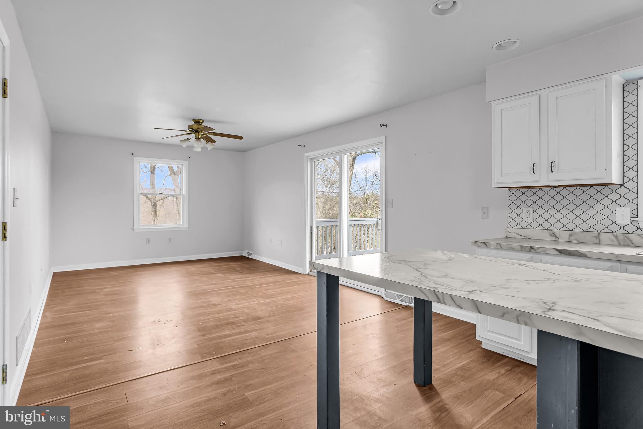 HICKORY RIDGE - Residential