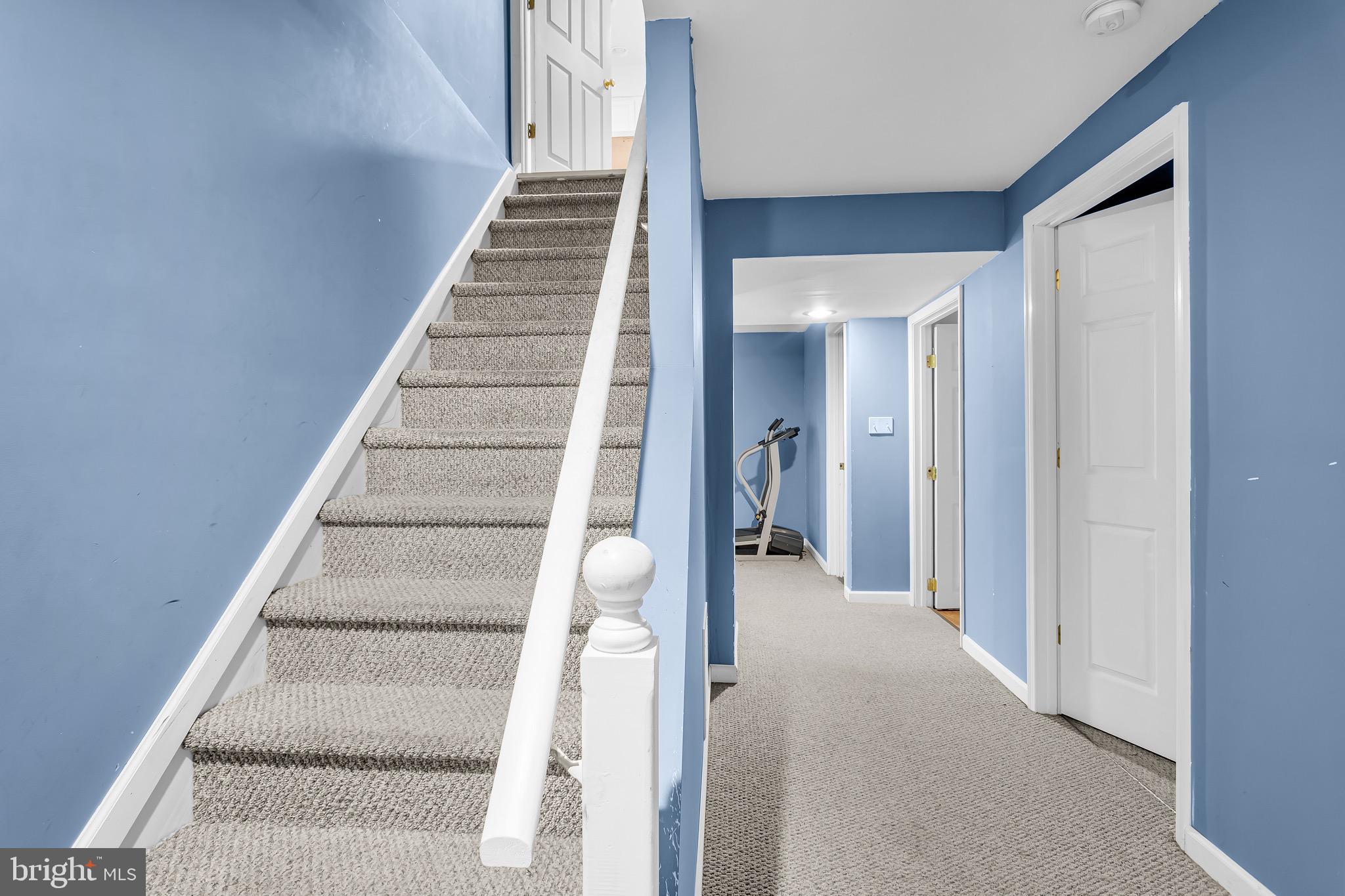 HICKORY RIDGE - Residential