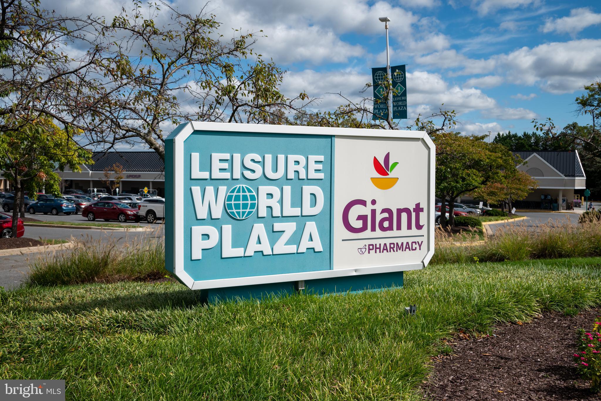 LEISURE WORLD - Residential