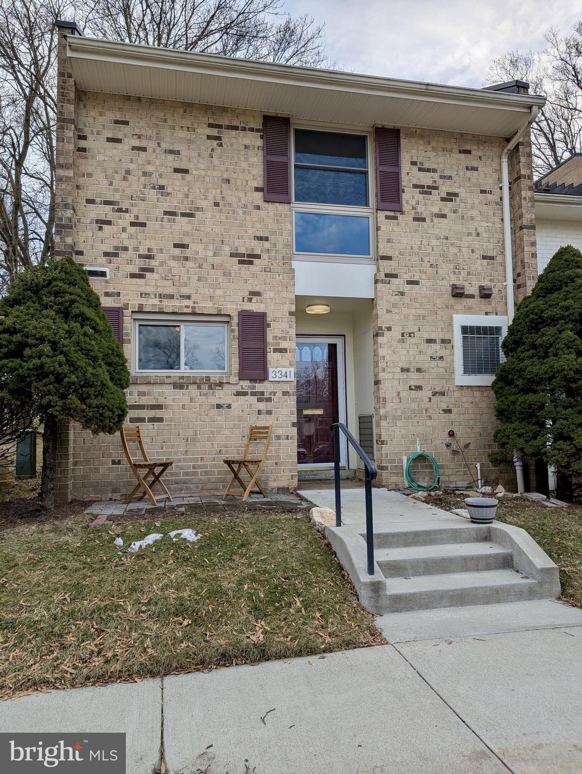 LEISURE WORLD - Residential