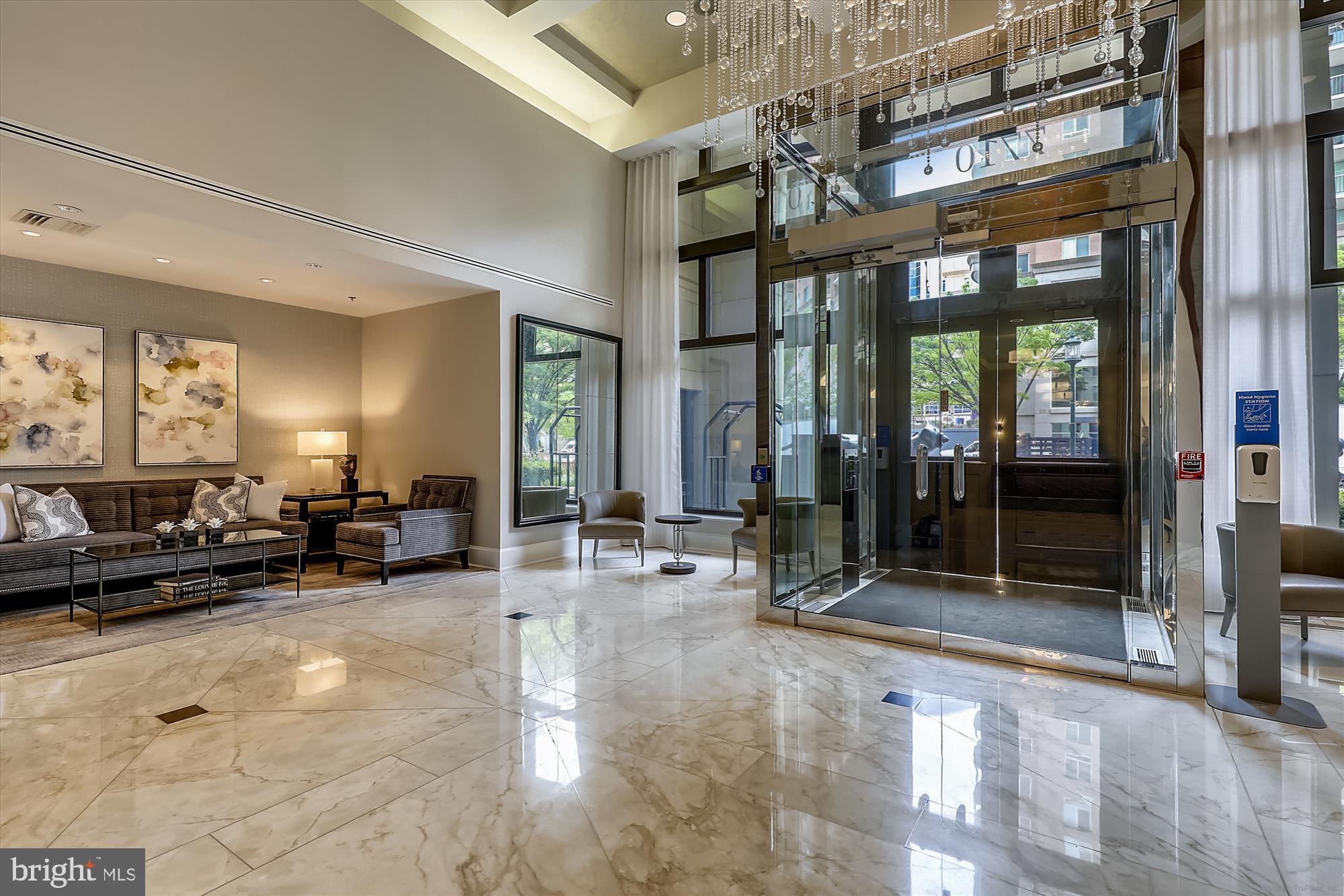 LIONSGATE - Residential