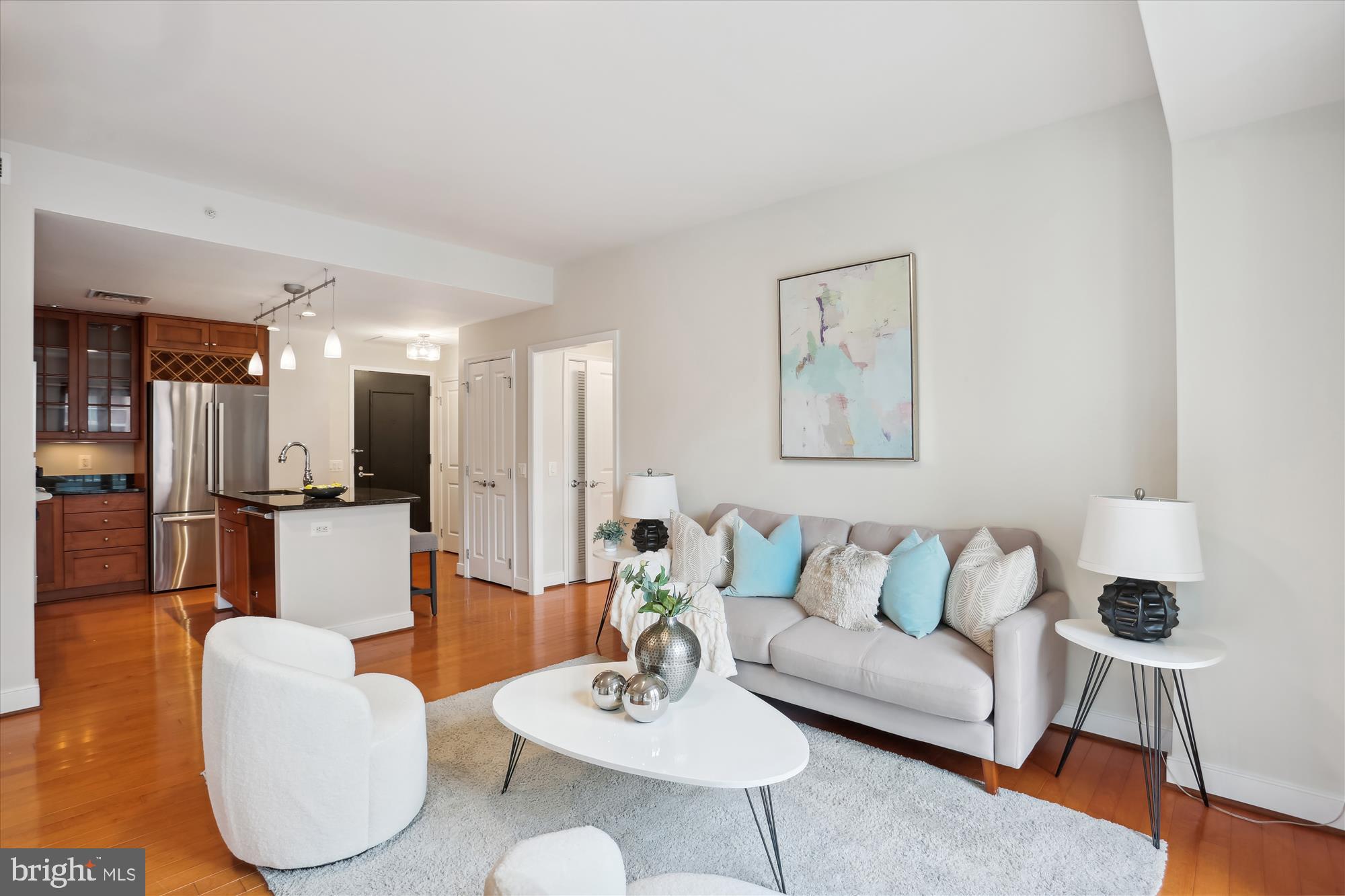 LIONSGATE - Residential