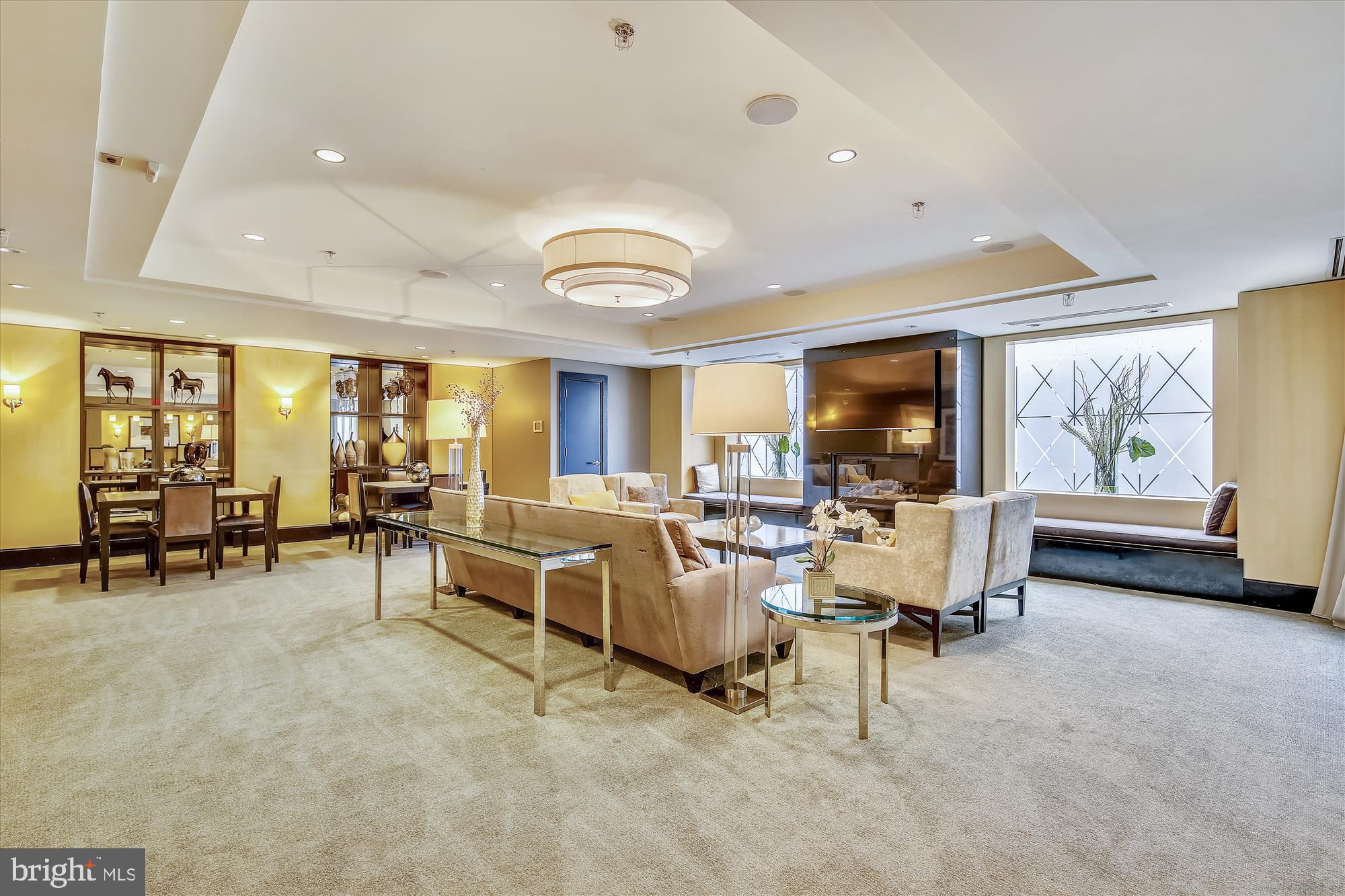 LIONSGATE - Residential