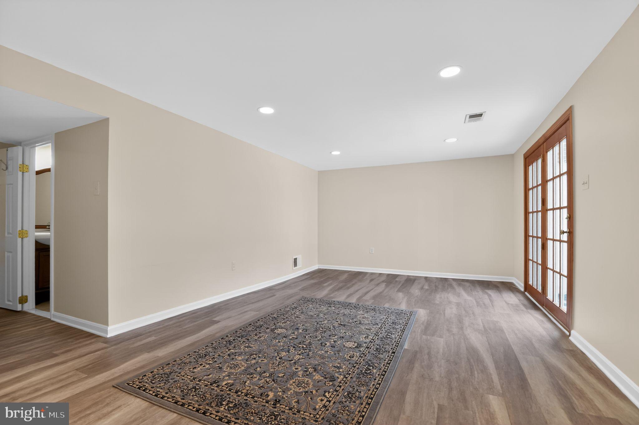 ROCKSHIRE - Residential