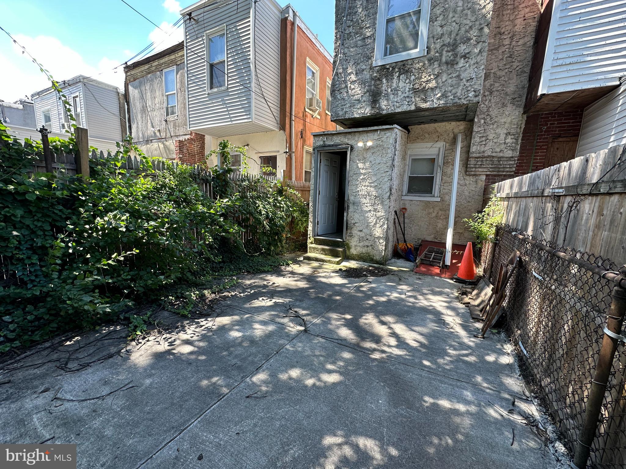 HARTRANFT - Residential