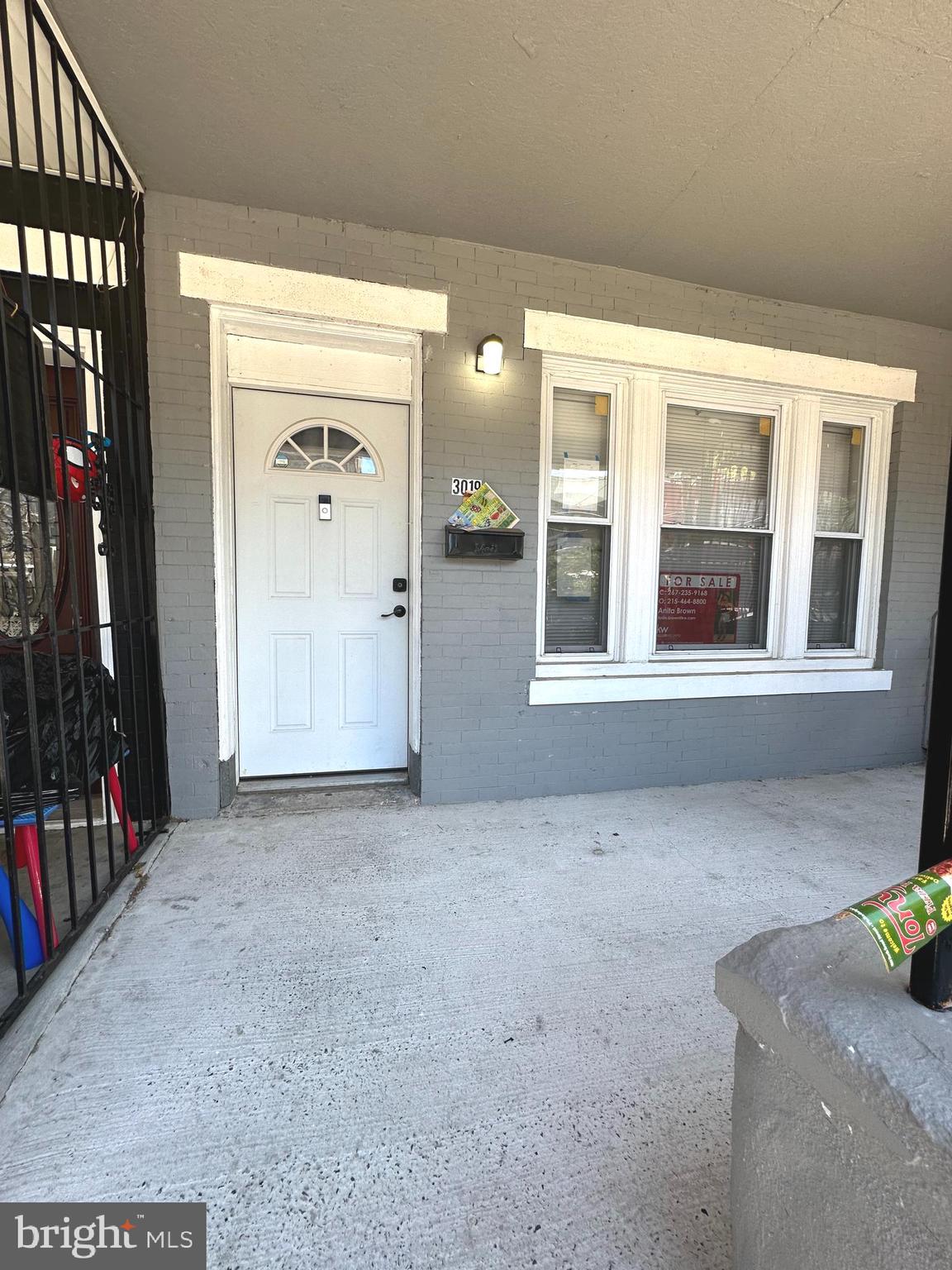 Recently renovated home with 3 spacious bedrooms and a full bath. Main level features an open concept straight through to the kitchen. Ample storage space in shed located directly behind the kitchen. There are 3 generous sized bedrooms on the 2nd floor with a 3-piece bathroom. Basement is unfinished, but is clean and ready for your creative touch. Close to transportation, shopping, and walking to distance to Broad Street! Bring you buyers quickly, this will not last long.