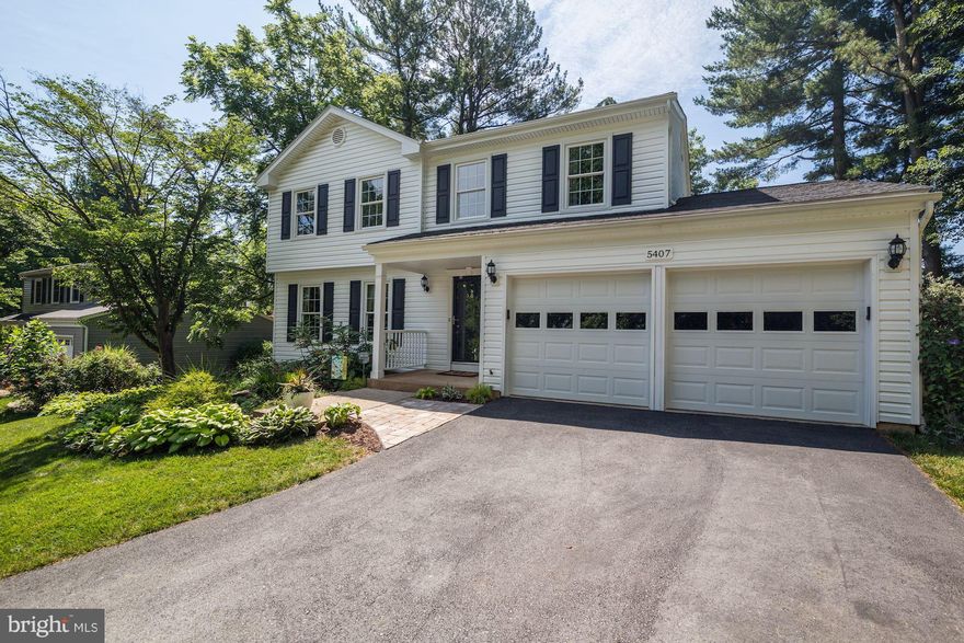 YOU MUST SEE.. IN THE HEART OF COLUMBIA; IMMACULATE 4BDRM,2.5 BATH, 2 CAR GARAGE, KOI POND as-is, BACKYARD PARADISE ENJOY YOUR MORNING COFFEE WITH EXPANSIVE PATIO, END OF CUL-DE-SAC, BEAUTIFULLY LANDSCAPED, FINISHED LL W/GAS FP; WOOD BURNING FP IN FAMILY, PLASMA TV IN FM CONVEYS; LAUNDRY CHUTE ON 1ST/2ND FLR; CLOSE TO SHOPPING, GYM, LAKES, WALKING PATHS, LOVINGLY CARED FOR BY OWNERS;HOME WARRANTY