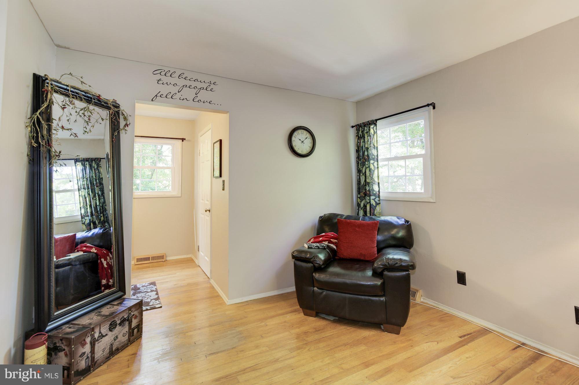 LONGFELLOW - Residential