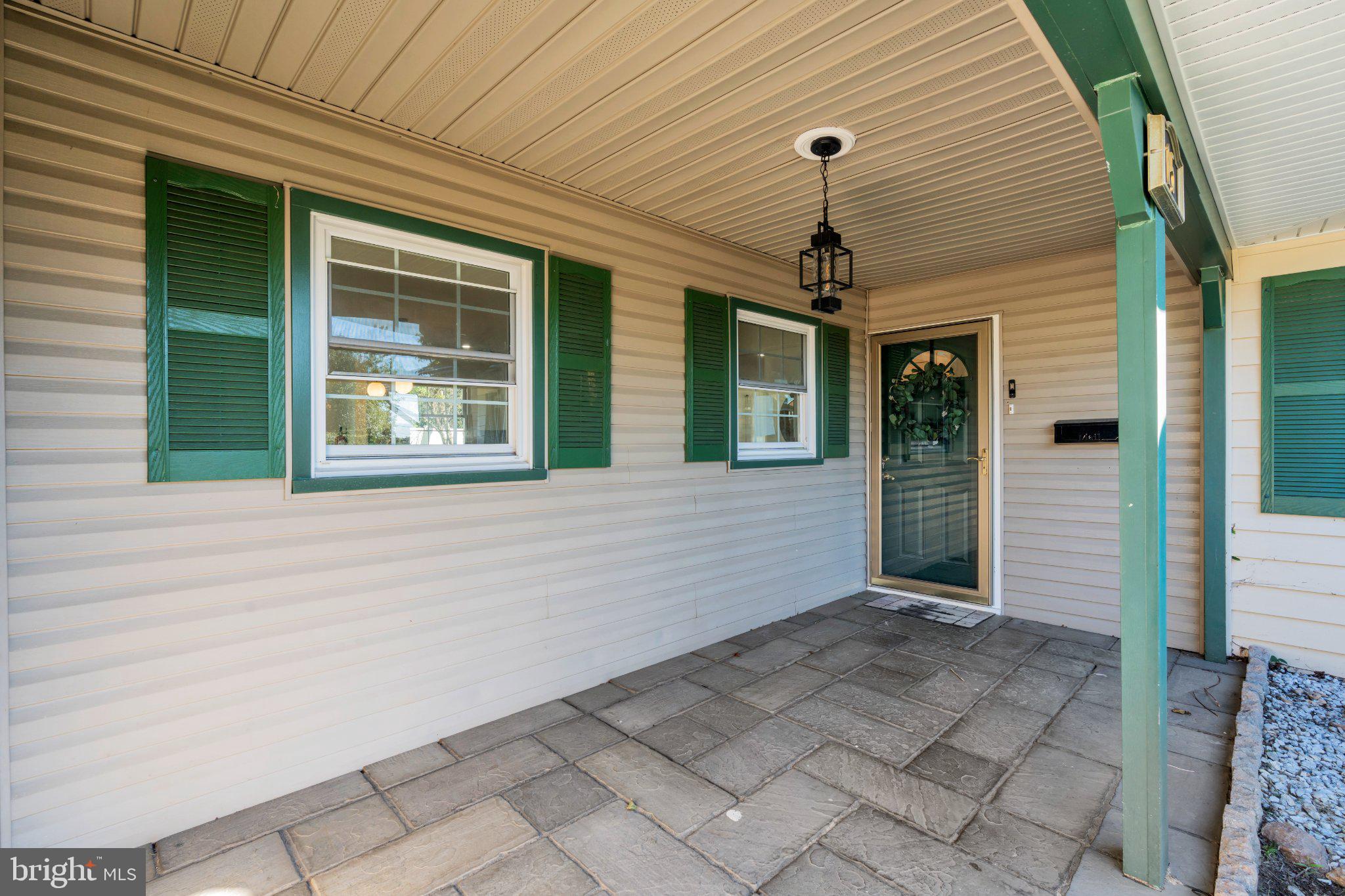15 TOLEDO LANE