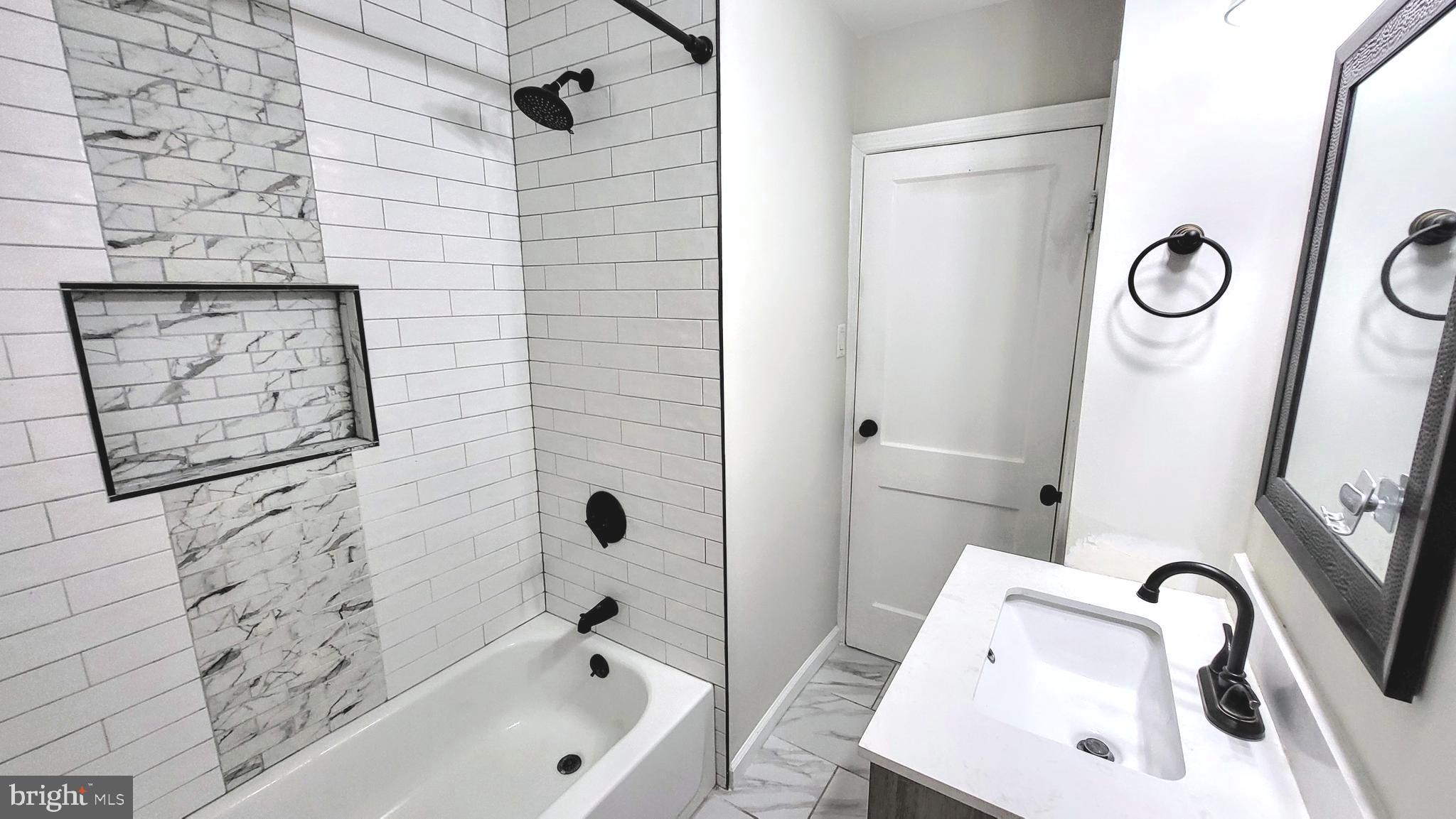 GLEN HAVEN - Residential