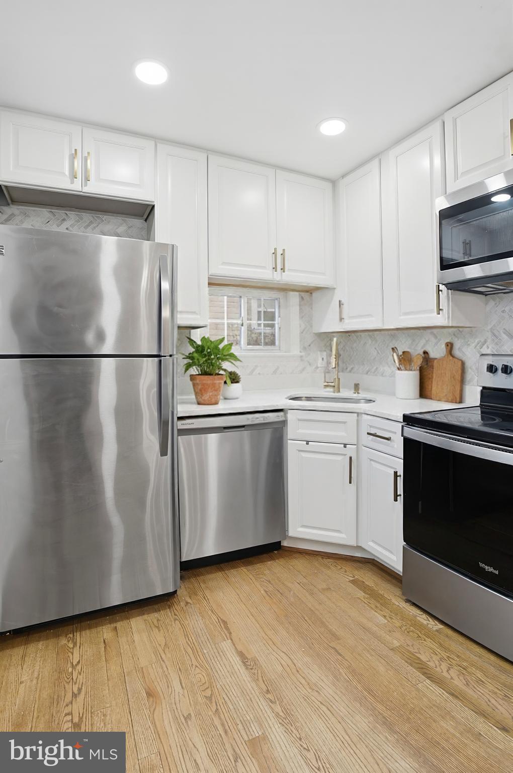 GLEN HAVEN - Residential