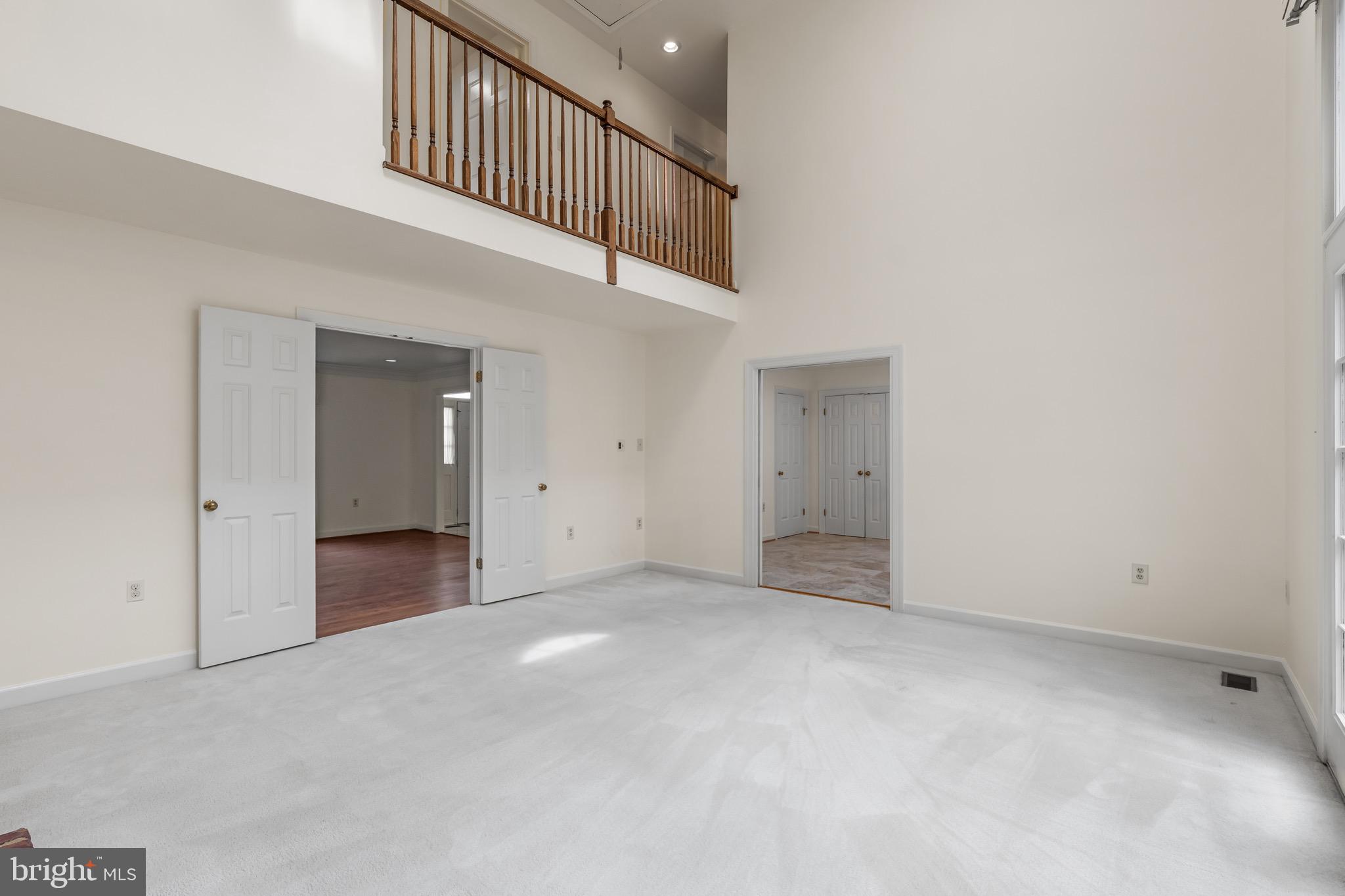 ARLINGTON RIDGE - Residential Lease