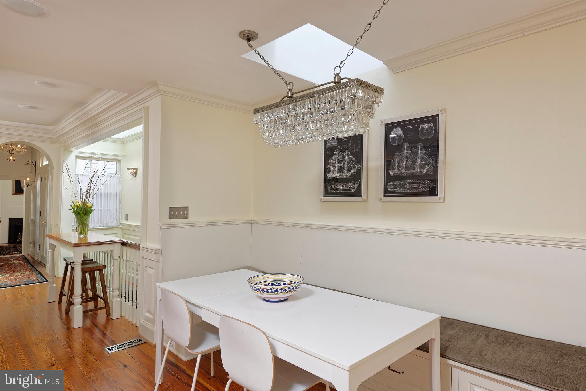 OLD TOWN ALEXANDRIA - Residential