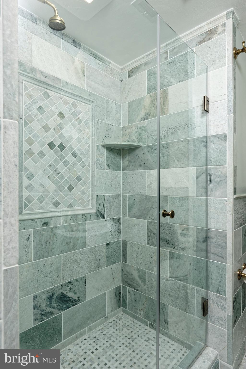 OLD TOWN ALEXANDRIA - Residential