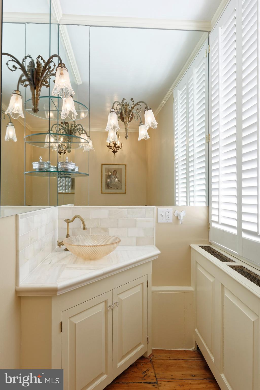 OLD TOWN ALEXANDRIA - Residential