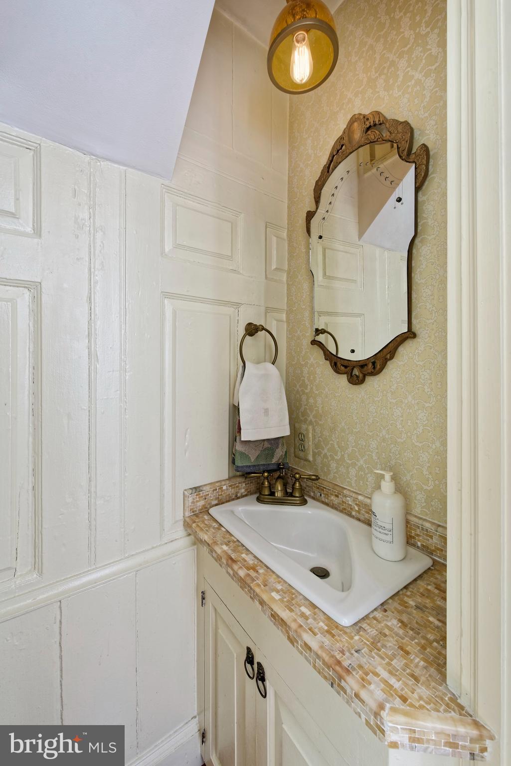 OLD TOWN ALEXANDRIA - Residential