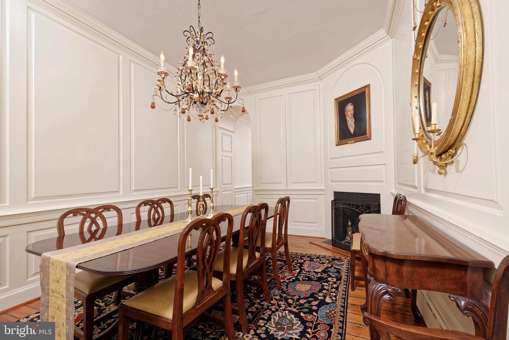 OLD TOWN ALEXANDRIA - Residential