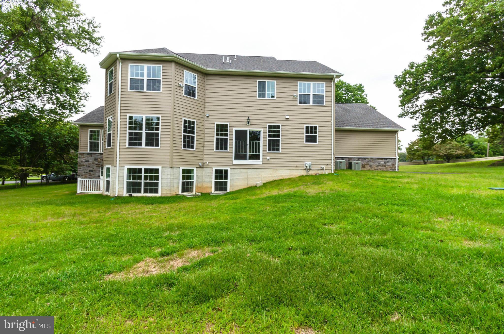 DOVER DOWNS - Residential