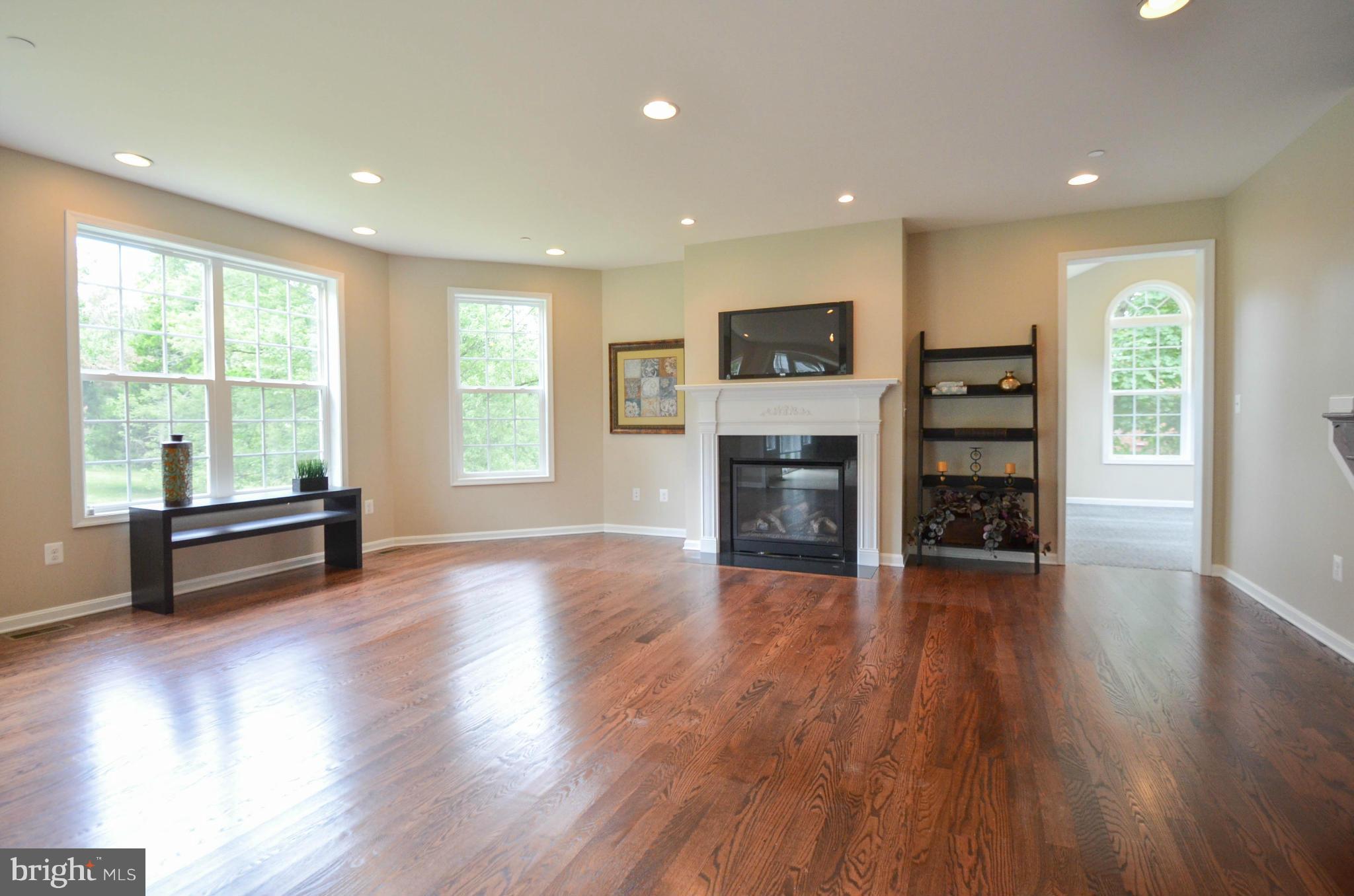 DOVER DOWNS - Residential