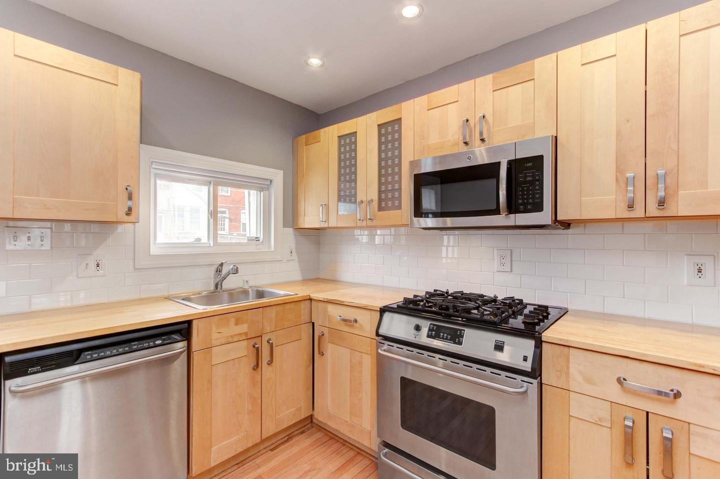 CANTON - Residential Lease