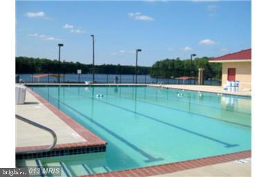 LAKE CAROLINE - Residential