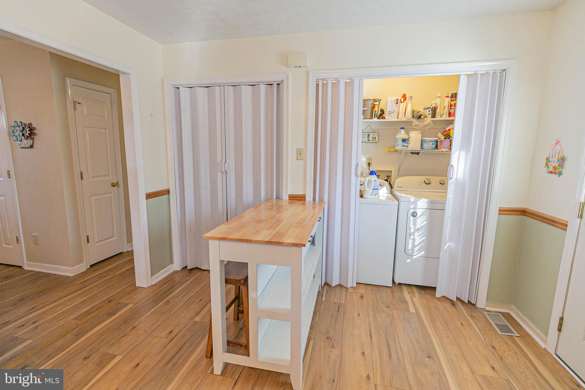 LAKE CAROLINE - Residential