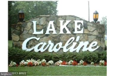 LAKE CAROLINE - Residential