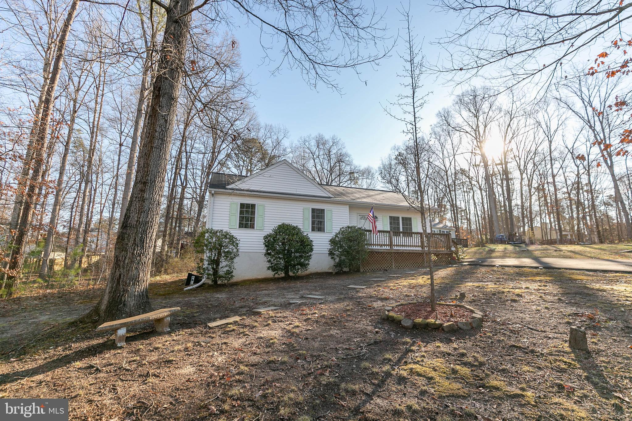 LAKE CAROLINE - Residential