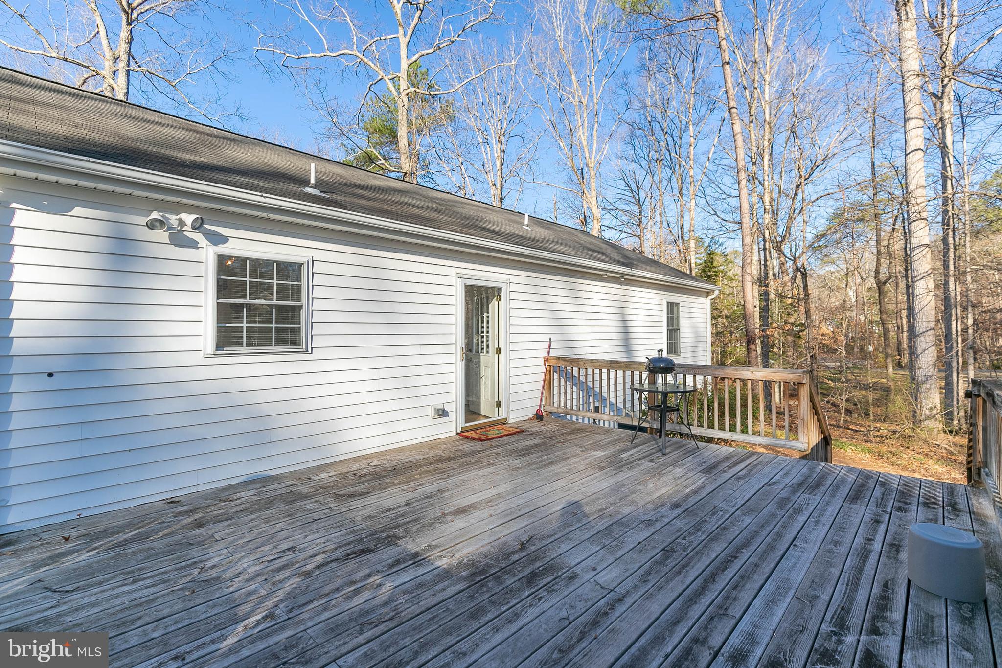 LAKE CAROLINE - Residential