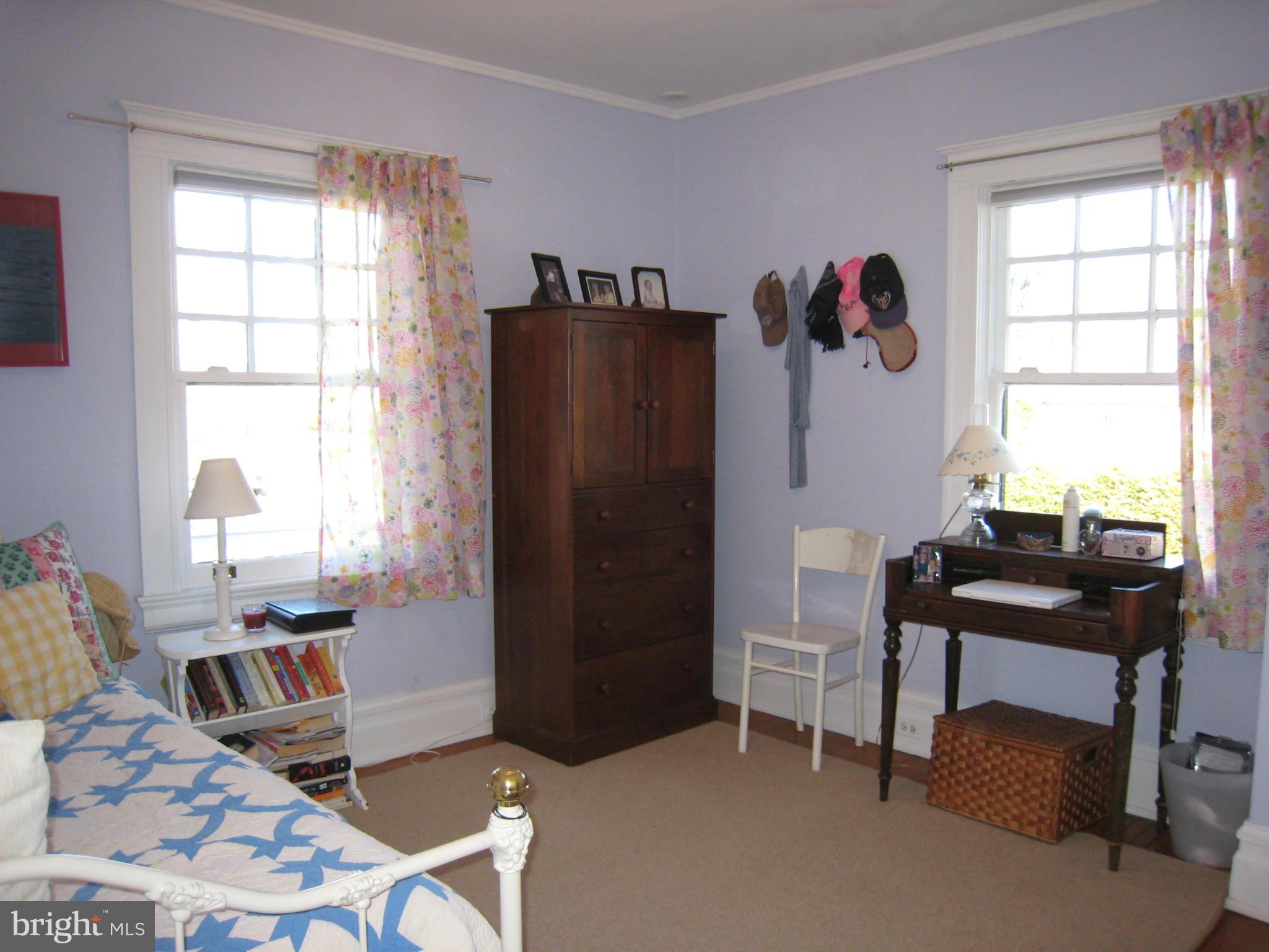 ROLAND PARK - Residential