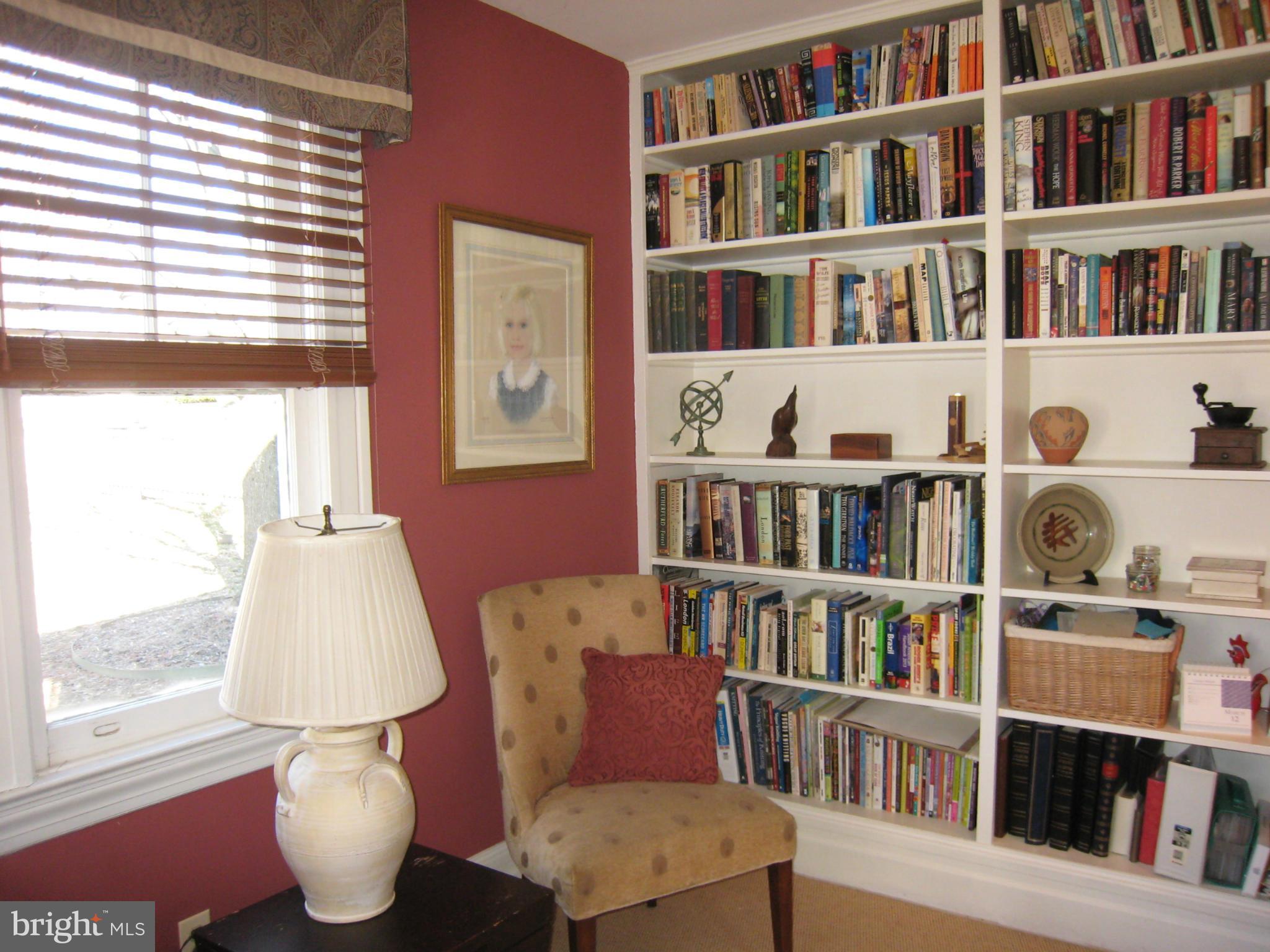 ROLAND PARK - Residential