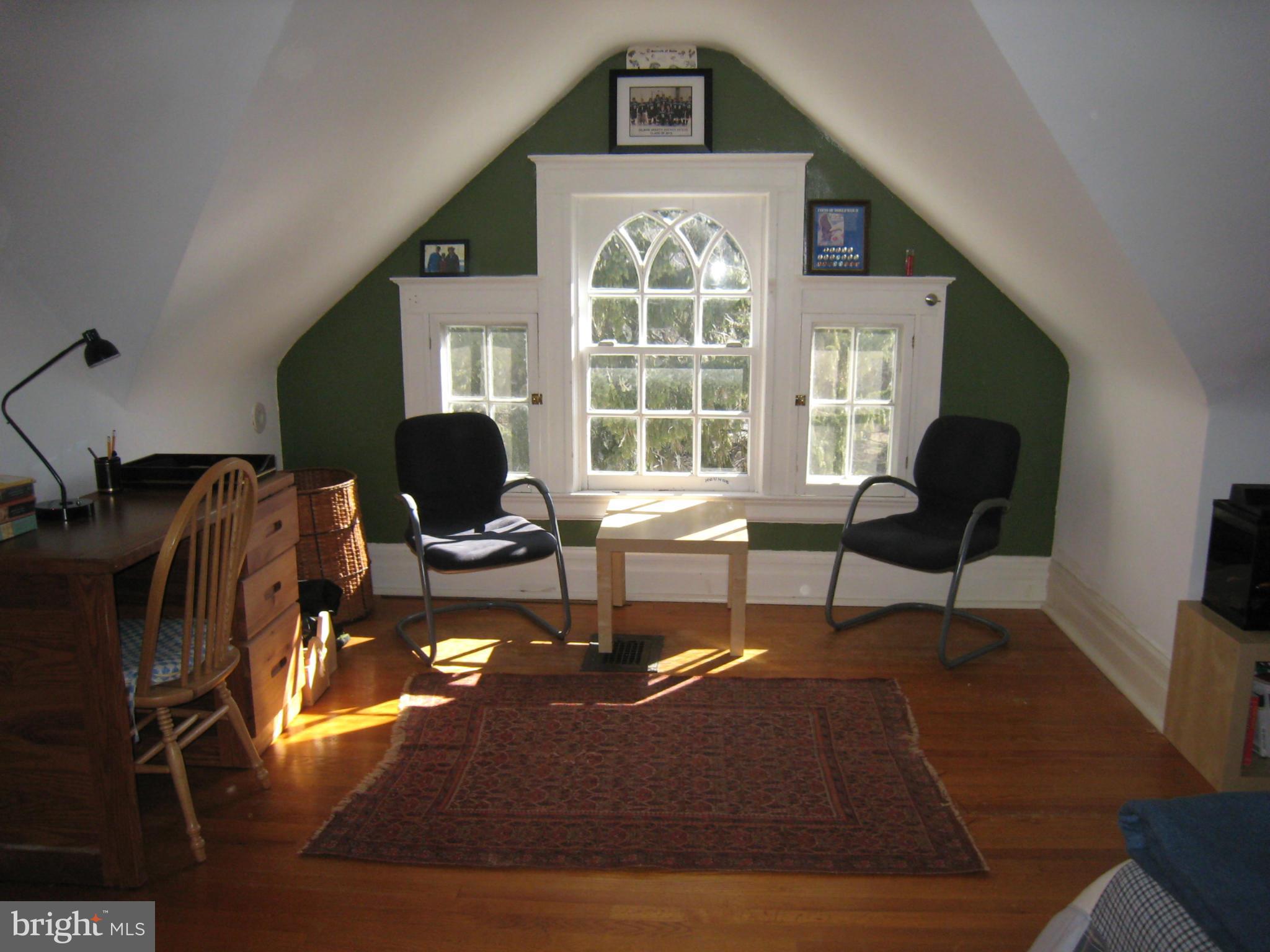 ROLAND PARK - Residential