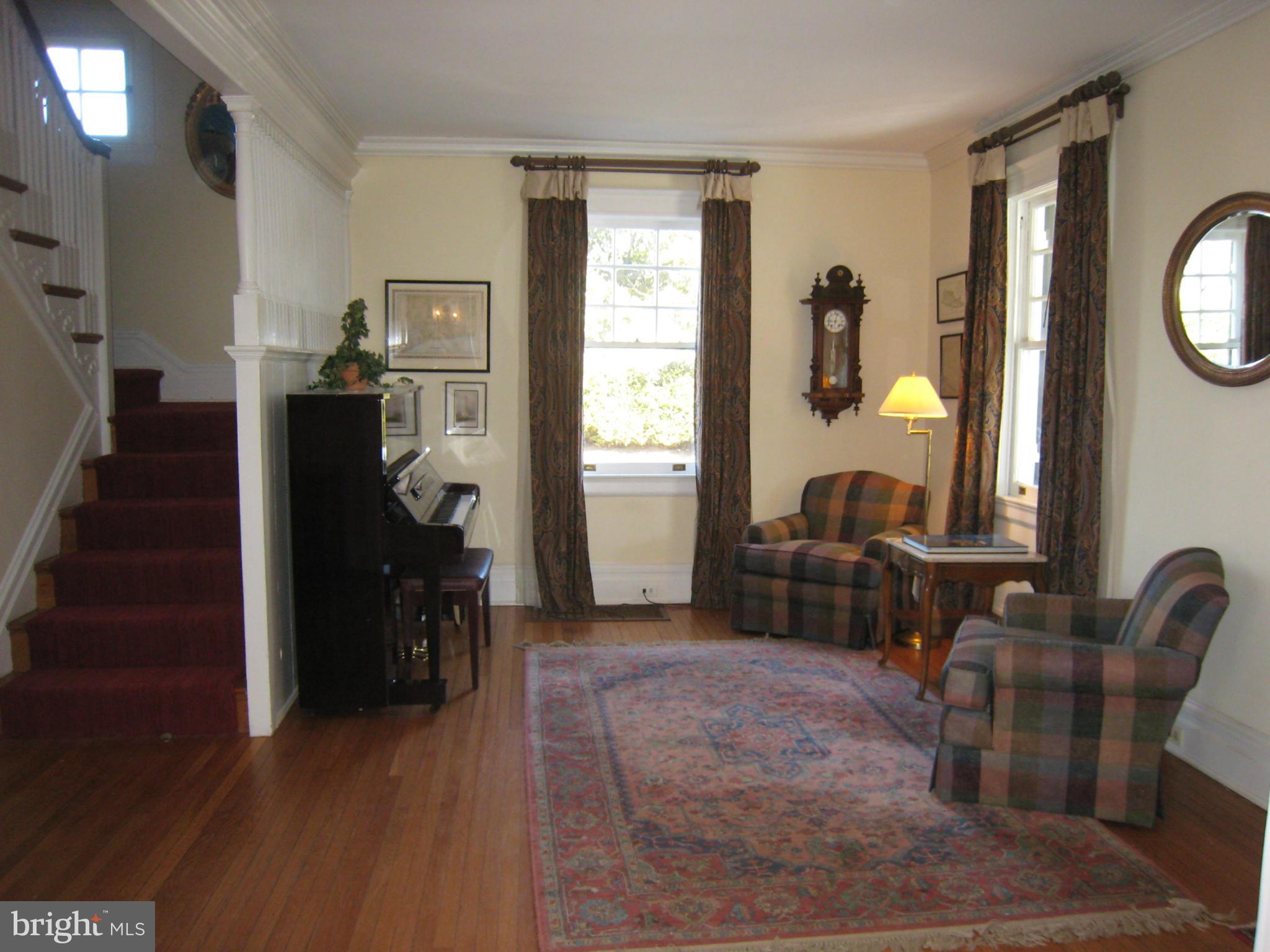 ROLAND PARK - Residential