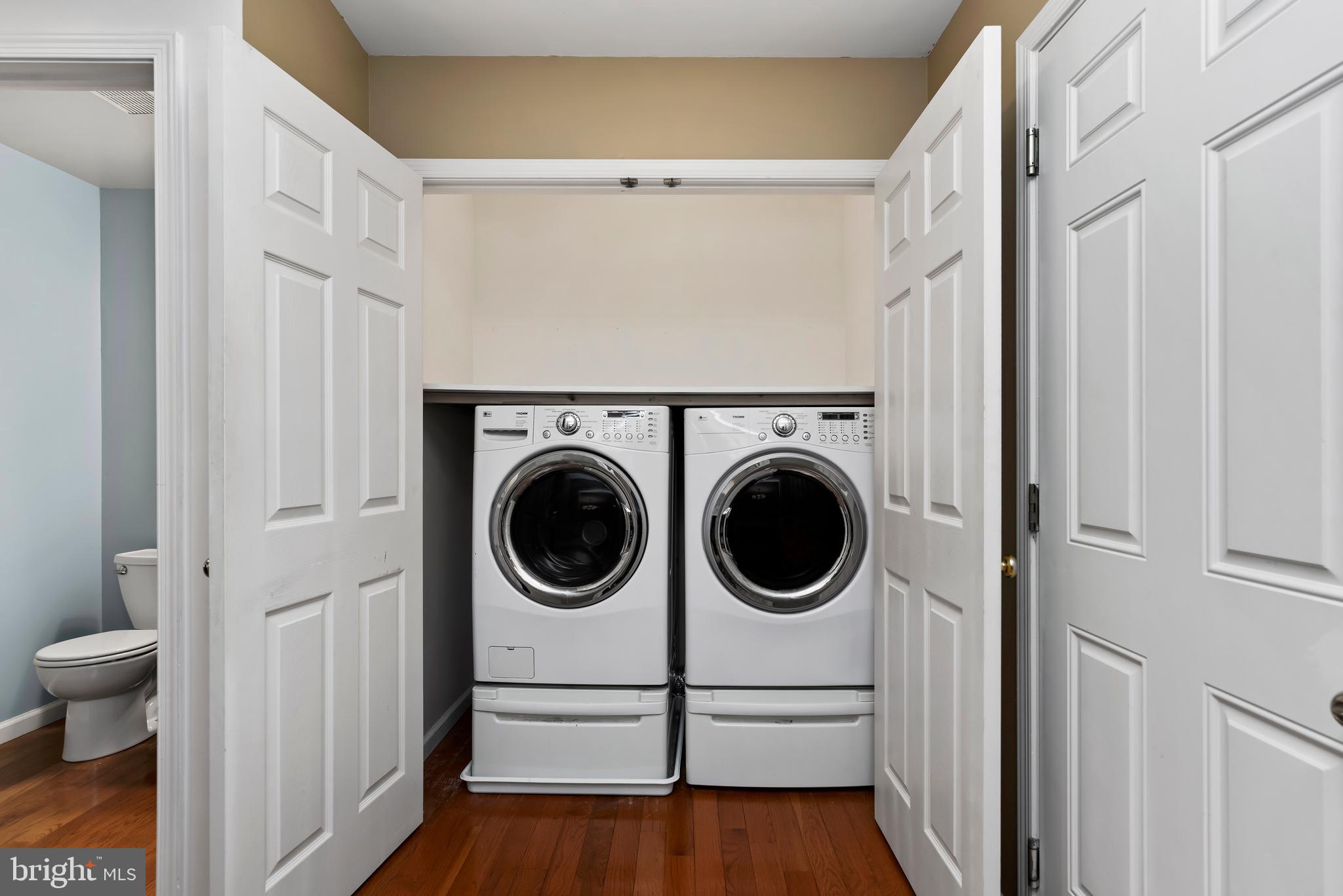 TOWNES AT CROSS CREEK - Residential