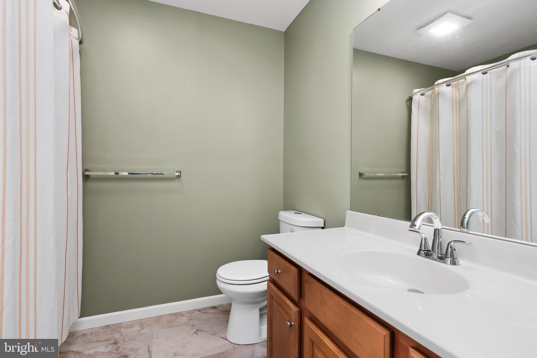 TOWNES AT CROSS CREEK - Residential