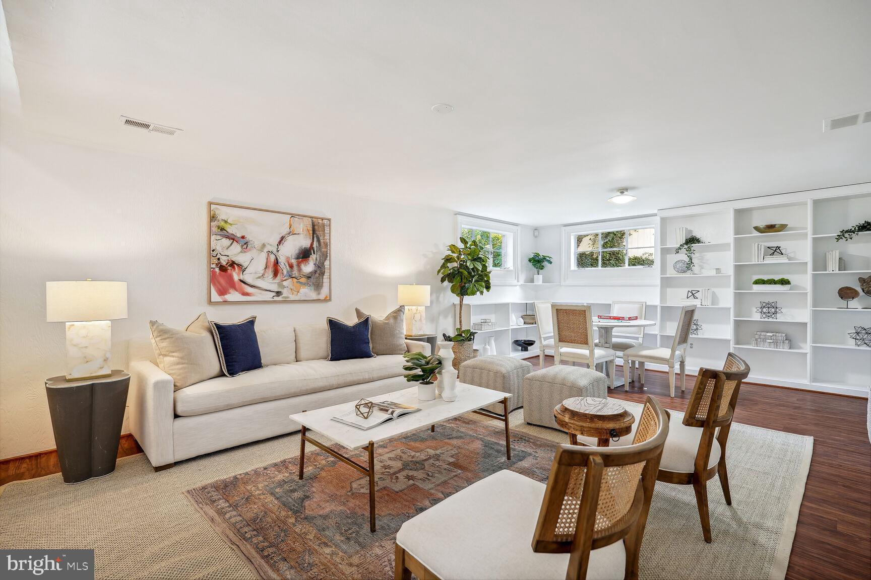 BRADMOOR - Residential