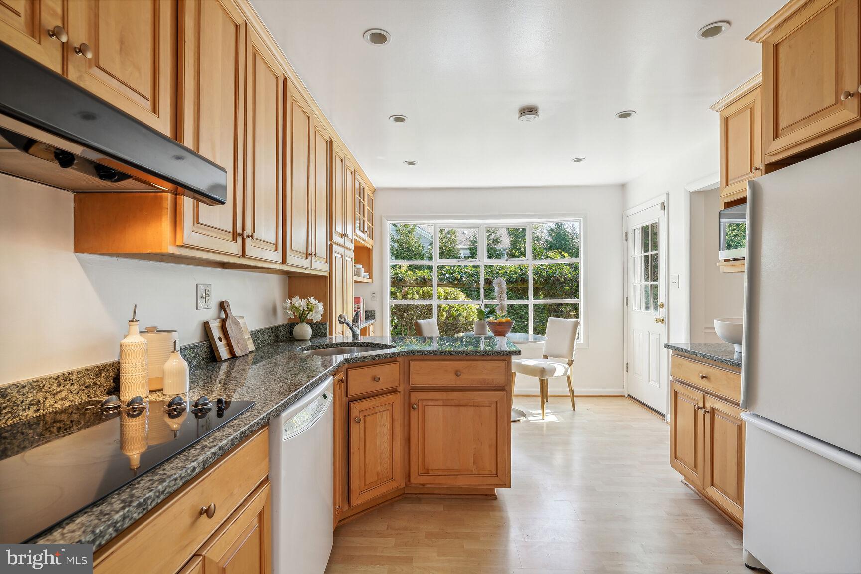 BRADMOOR - Residential