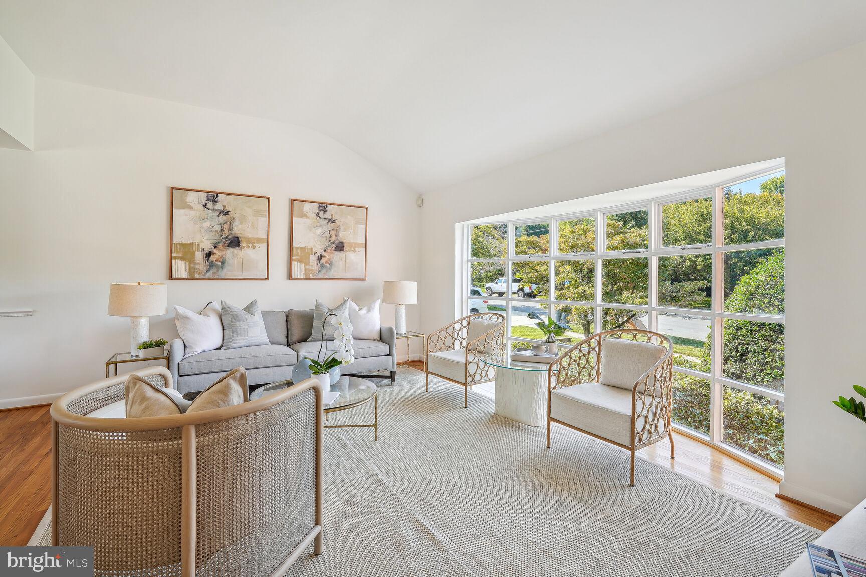 BRADMOOR - Residential