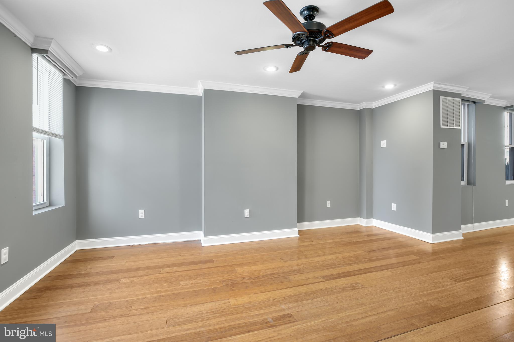 OLDE KENSINGTON - Residential Lease